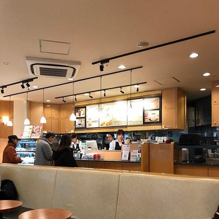 カフェ・ベローチェ 中洲川端駅前店